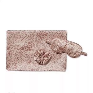 Beauty sleep 3 piece satin sleep set leopard print for women